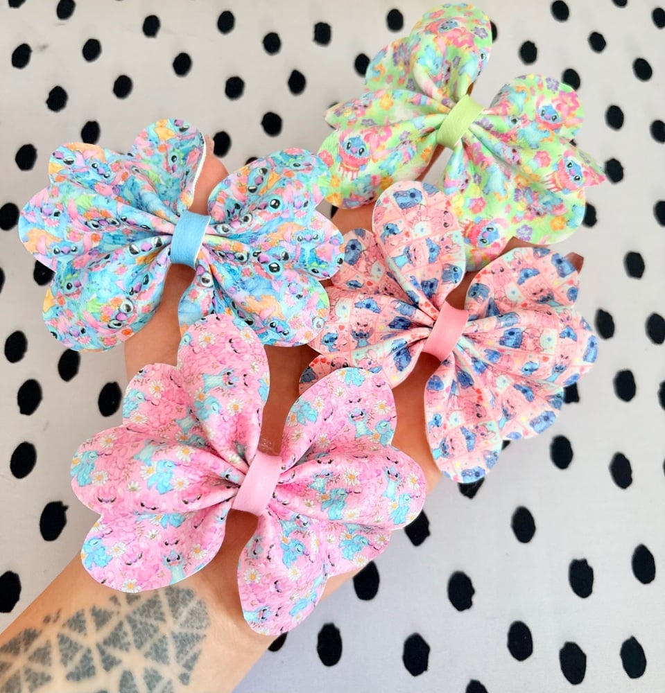 Blue alien inspired Pinch Bow Cut n Pinch printed leather sheet