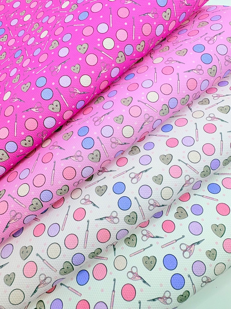 1759  - Craft Crochet pink printed canvas fabric sheet