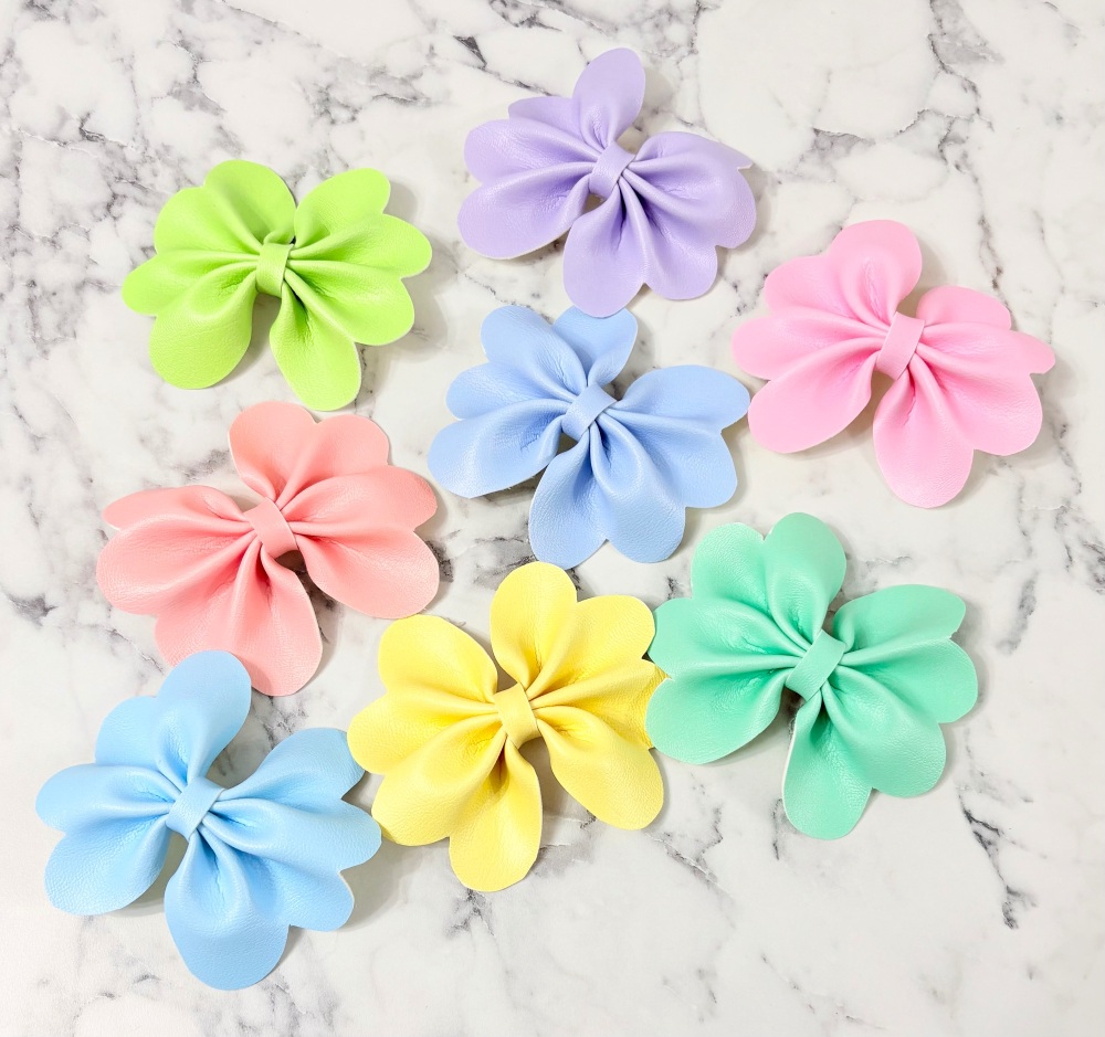 X2 SHEETS OF CUT YOUR OWN CORE COLOUR SCALLOP PINCH BOWS