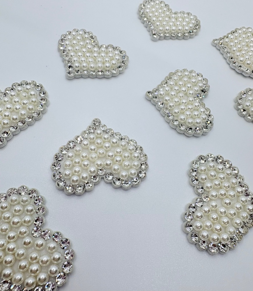 Crystal heart felt backed embellishment resin flatback embellishment