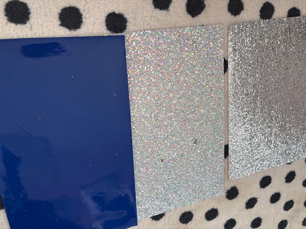 GLITTER AND GLOSS SCRAP