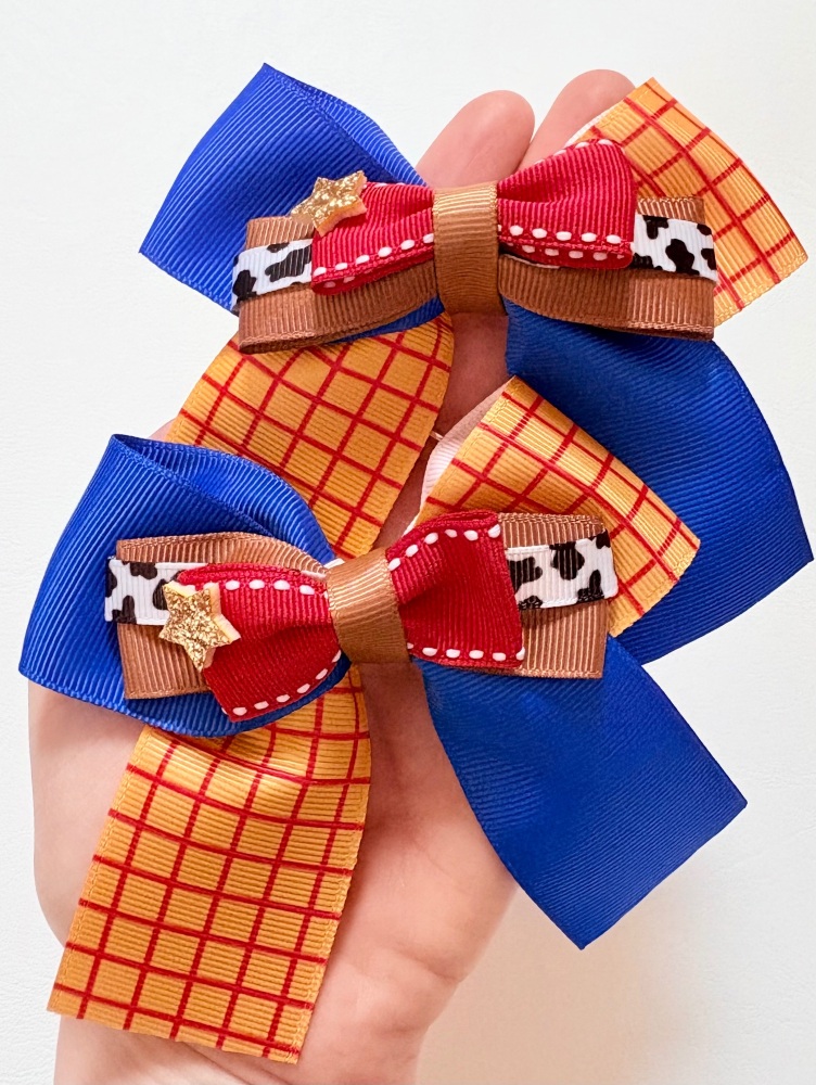Long tail cow boy inspired Grosgrain Hair bow Stall Filler with clip