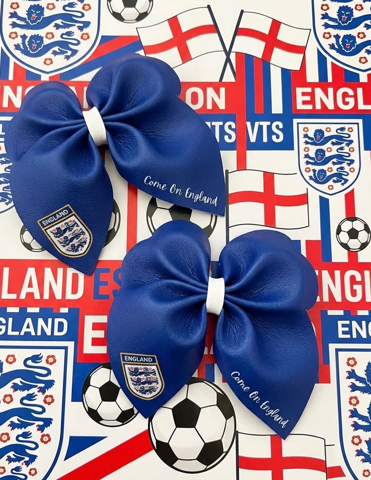 BLUE Long tail Come on england Pinch Bow Cut n Pinch printed leather sheet