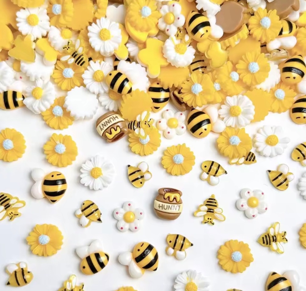 Mini Spring Bee Mixed embellishment flatback embellishment