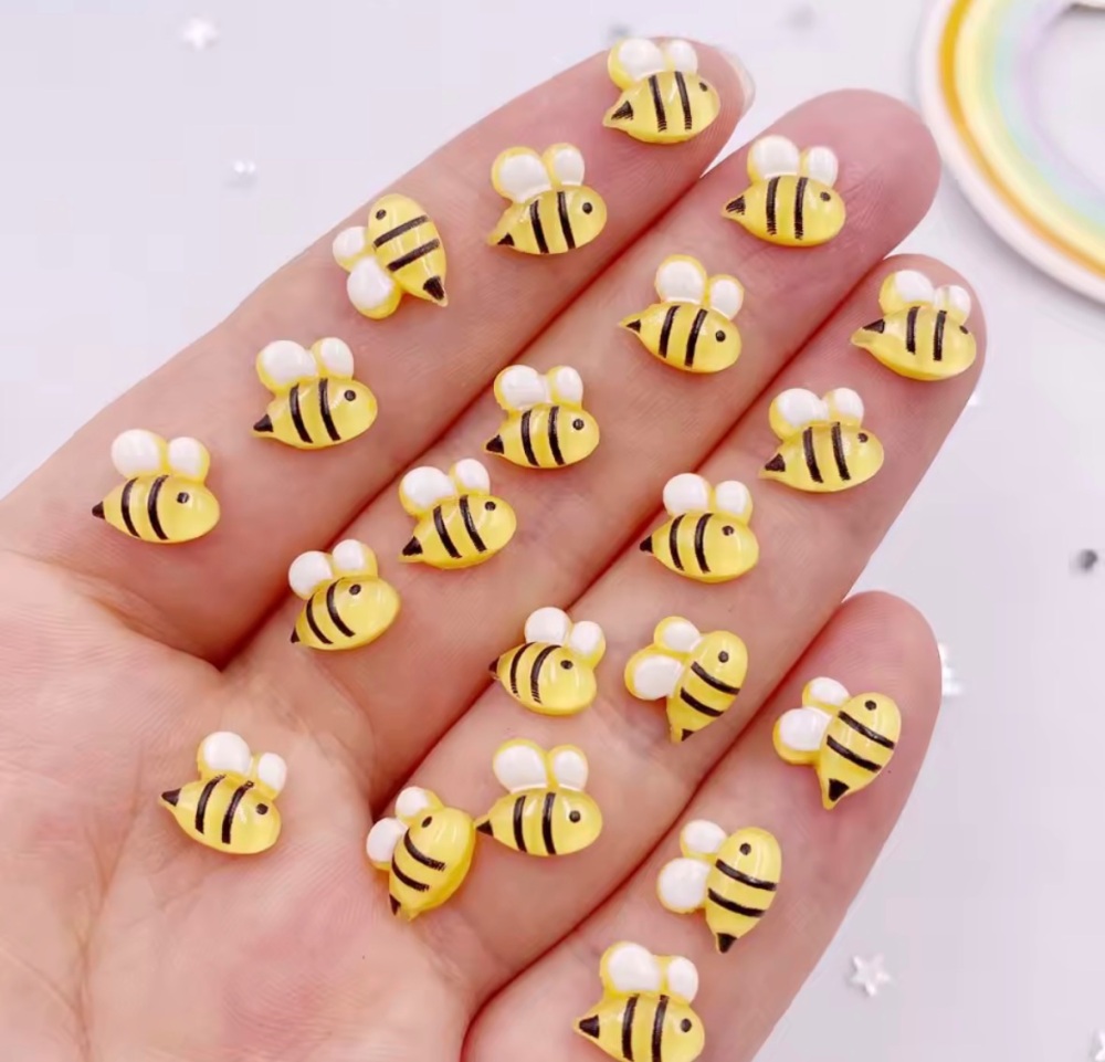 Mini Bumble bee embellishment flatback embellishment