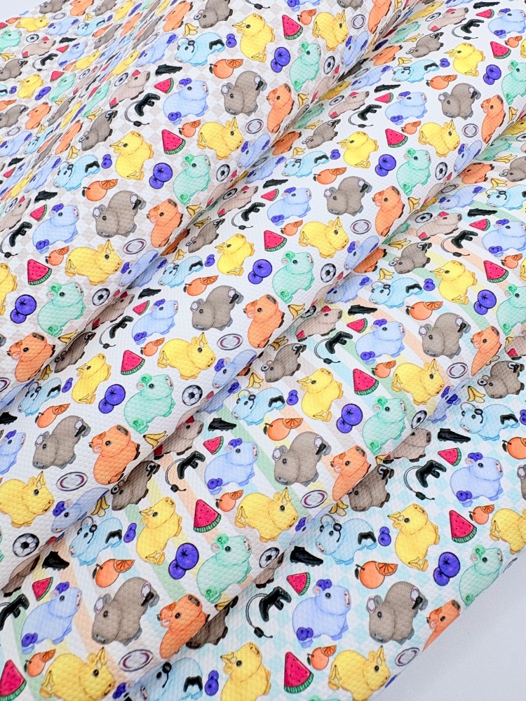 1800 - Capy club printed canvas fabric sheet