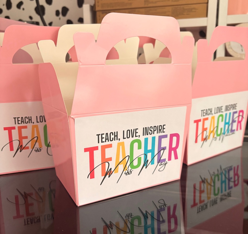Teacher - Cardboard Box with choice of sticker personalised (3 colours)