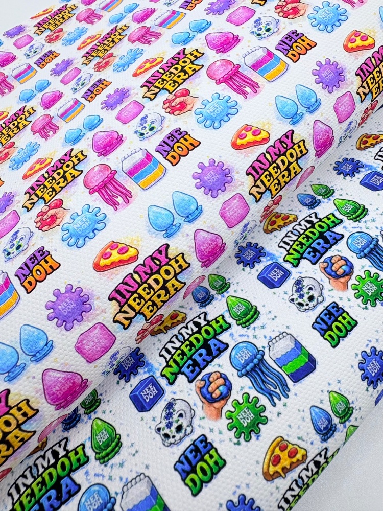 1501 - In my needoh era squishy blue pink printed canvas fabric