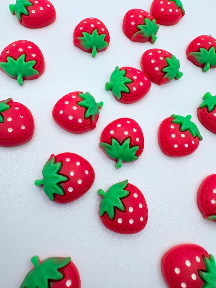 Strawberry 3d embellishment resin flatback embellishment