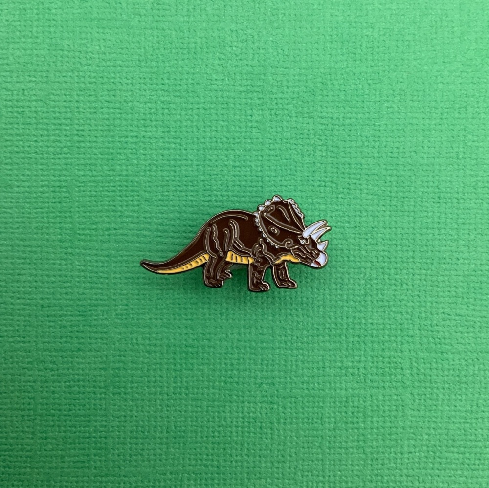 #0117 Triceratops Dinosaur Enamel Metal Pin Badge 