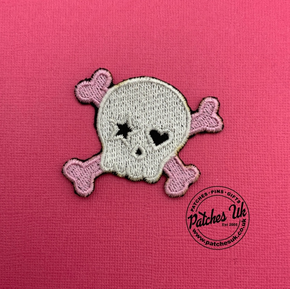 Cute Skull and Crossbones Girls Jacket Embroidered Twill Patch Iron On #0115