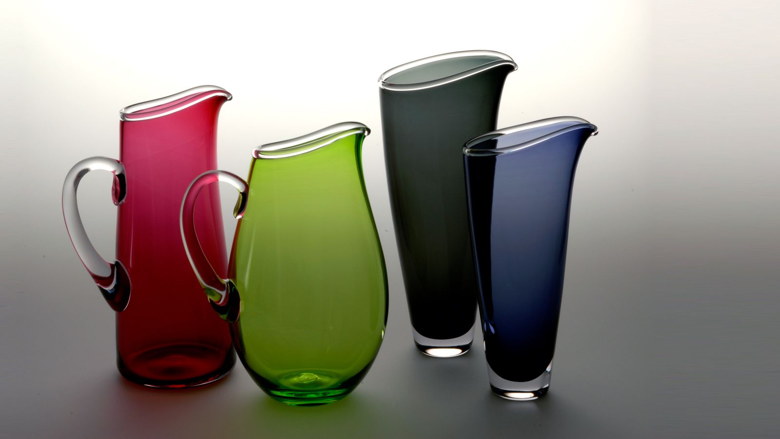 Stewart Hearn Hand Blown Glass Rainbow Rim Vases & Jugs photo Paul Chave