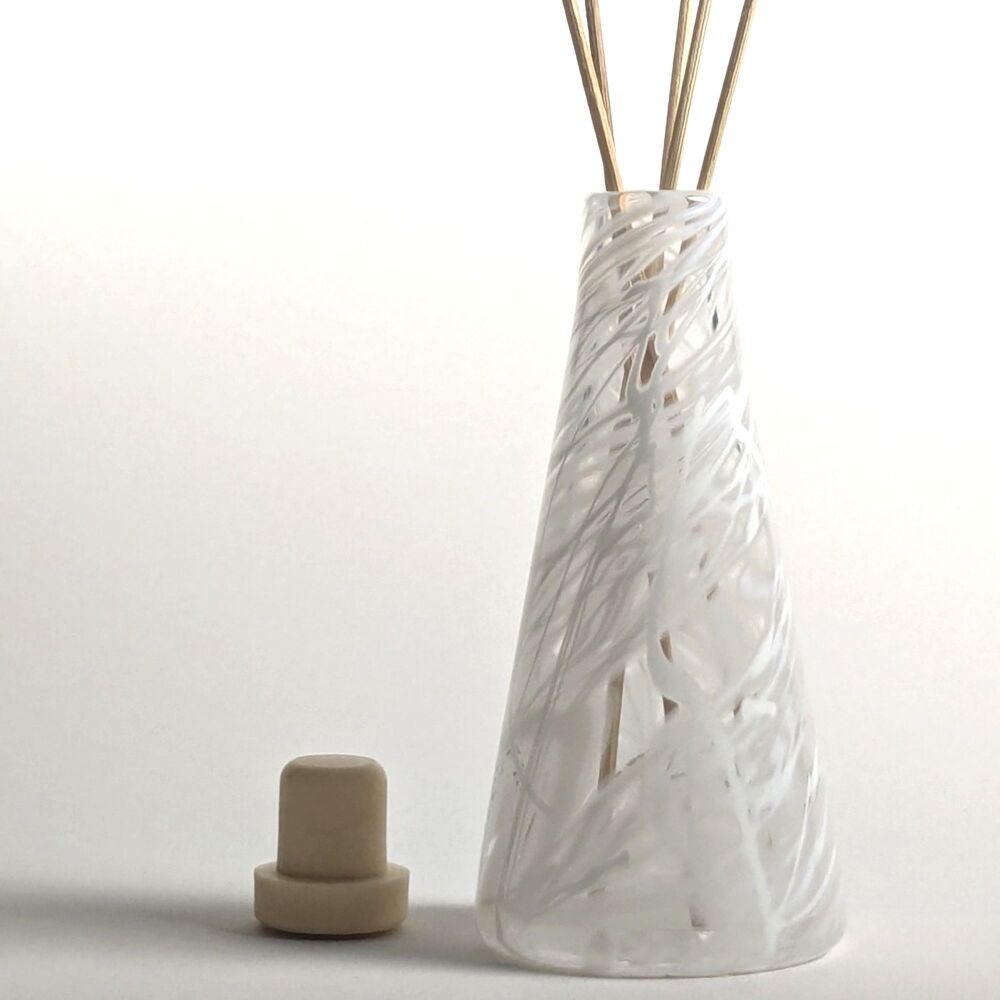 Reed Diffuser | white scribble