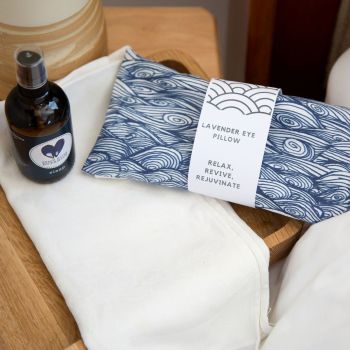 Gift Box - 'Sleep' (100 ml) with Lavender Eye Pillow