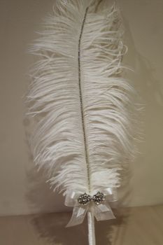 Large White Ostrich Feather Pen