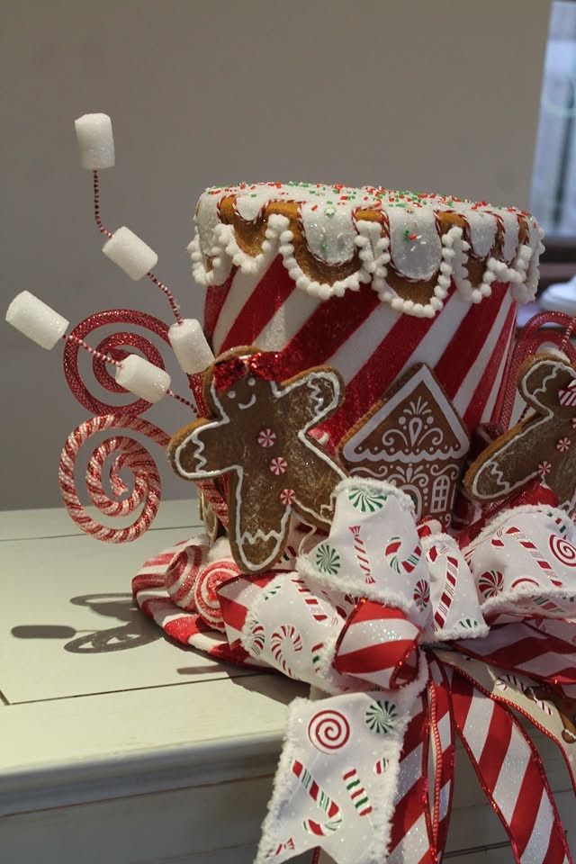 gingerbread hat 2.jpg