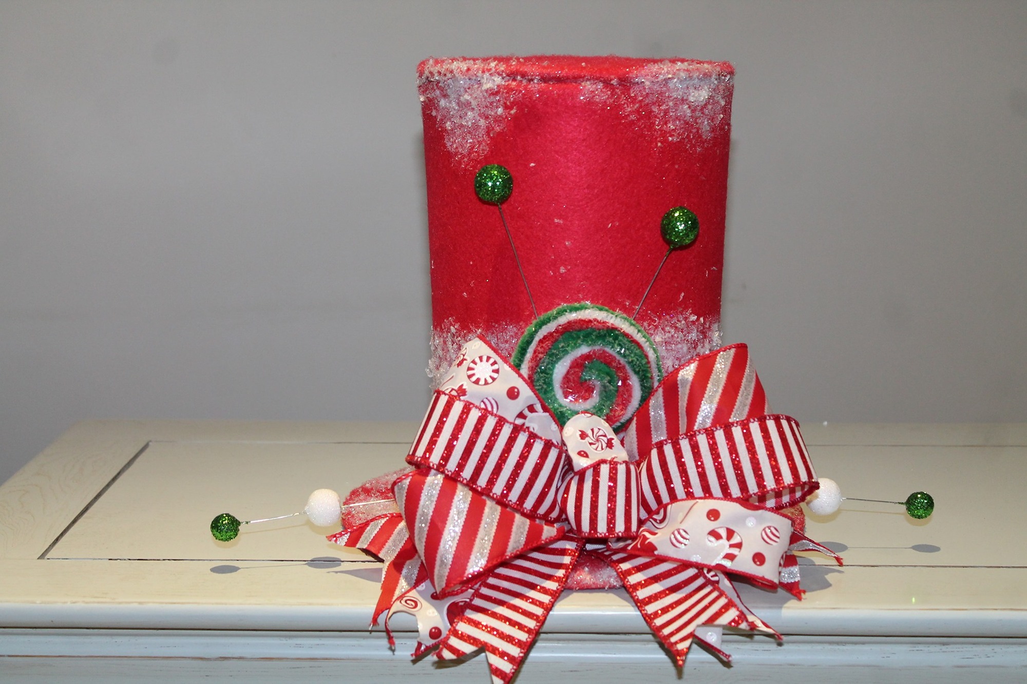 candy top hat.jpg