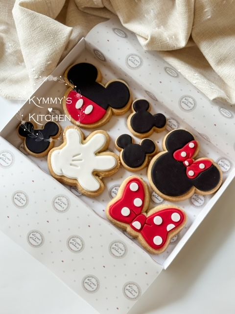 Mickey & Minnie Mouse Themed Shortbread Set