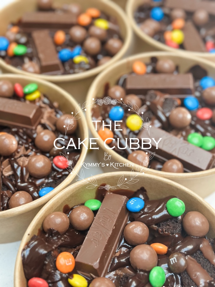 Malteaser, KitKat and M&M Choc Cake Bowl