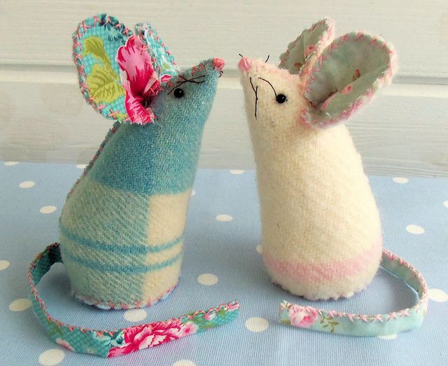 Pin cushion Mouse template