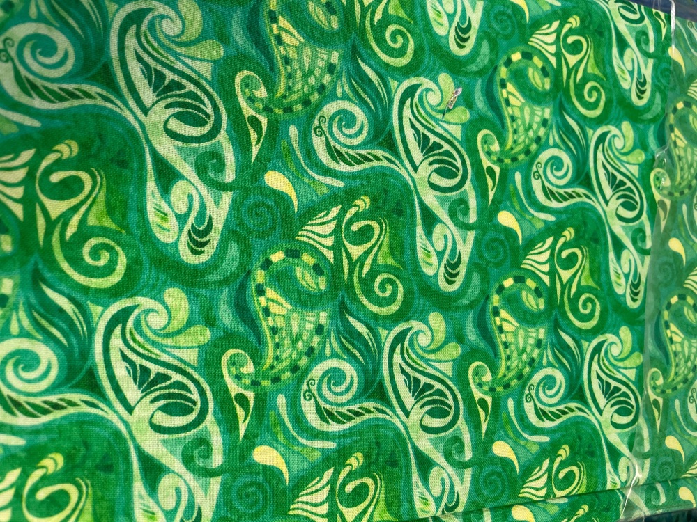 Quilting Treasures - Ambiance by Dan Morris - Green Swirls 28612 G