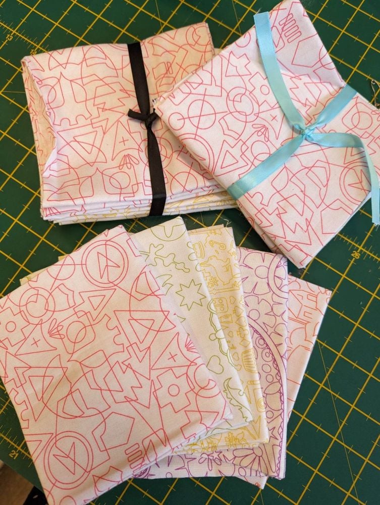 Fat quarter Bundles - clearance - White Gecko Craft Lounge - Craft Shop