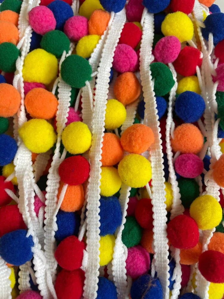 Large pom pom  - sold by the metre - Rainbow on white band