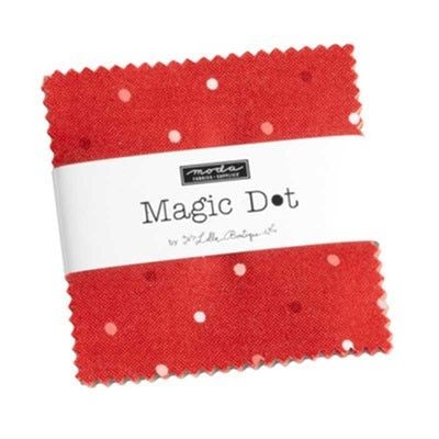 Moda Magic Dot mini Charm Pack 5230MC