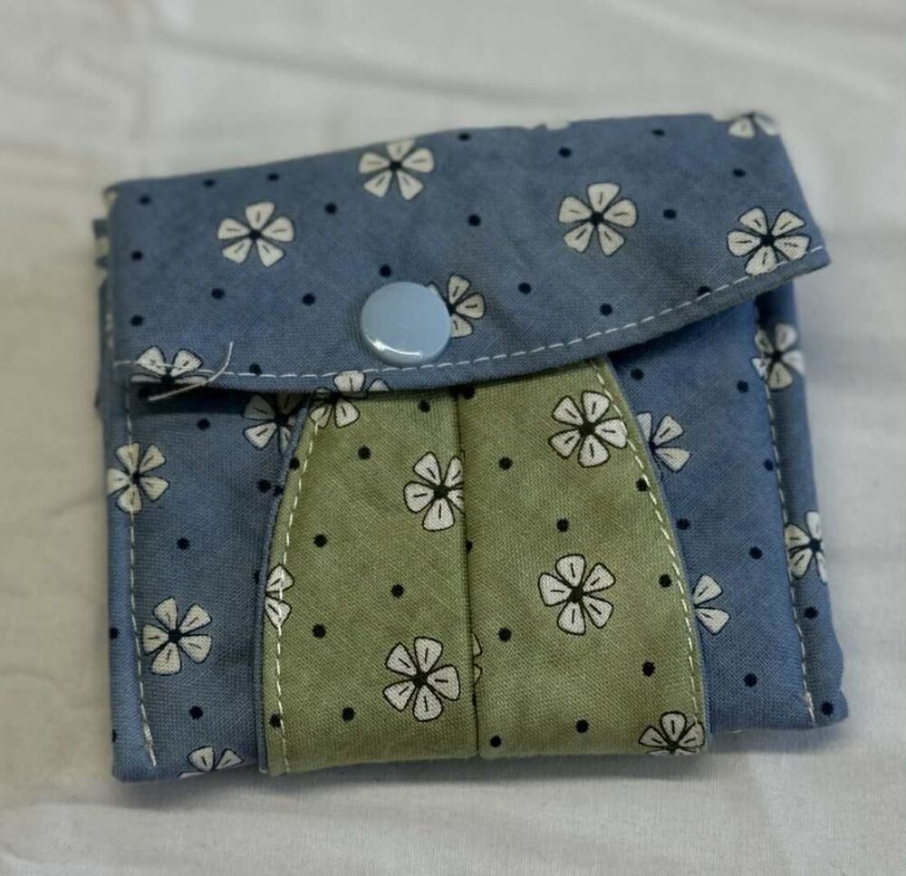 T Bag purse in Blue & Green