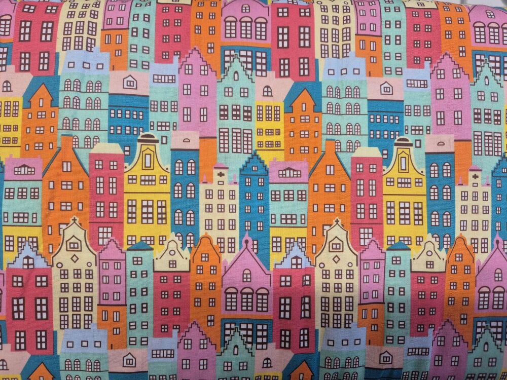 Sew Cool 60" Bright Houses GS7136-1