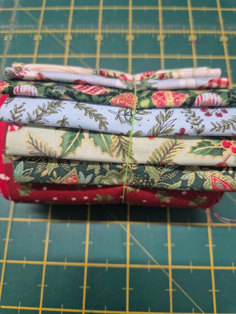 Fabric 'Paper'Chain Rolls - 10 x 4" x WOF strips