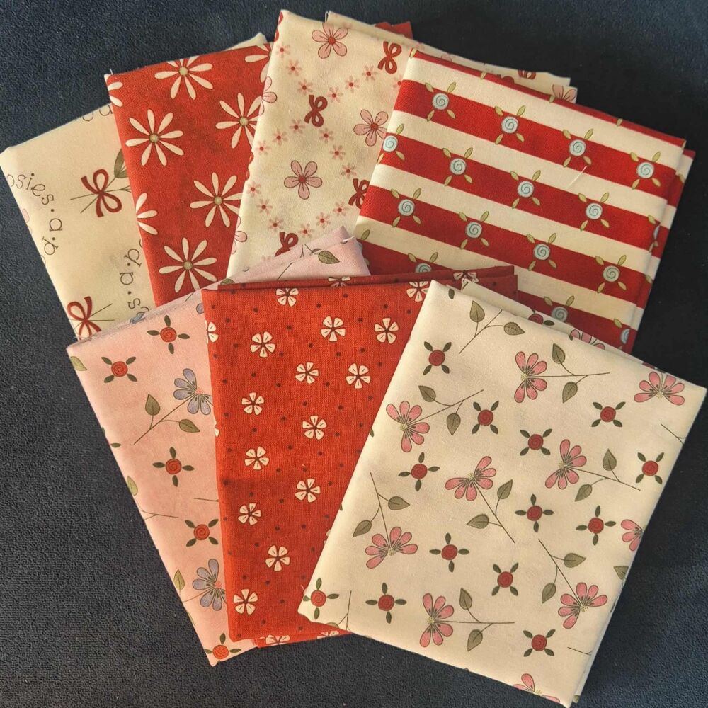 White Gecko Pocketful of Posies Fat quarter bundle Red