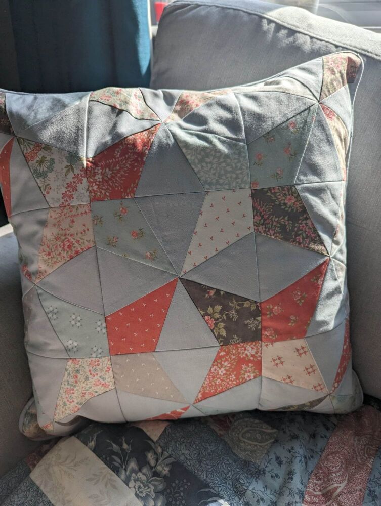 Kalidescope Cushion FPP cushion - digital download