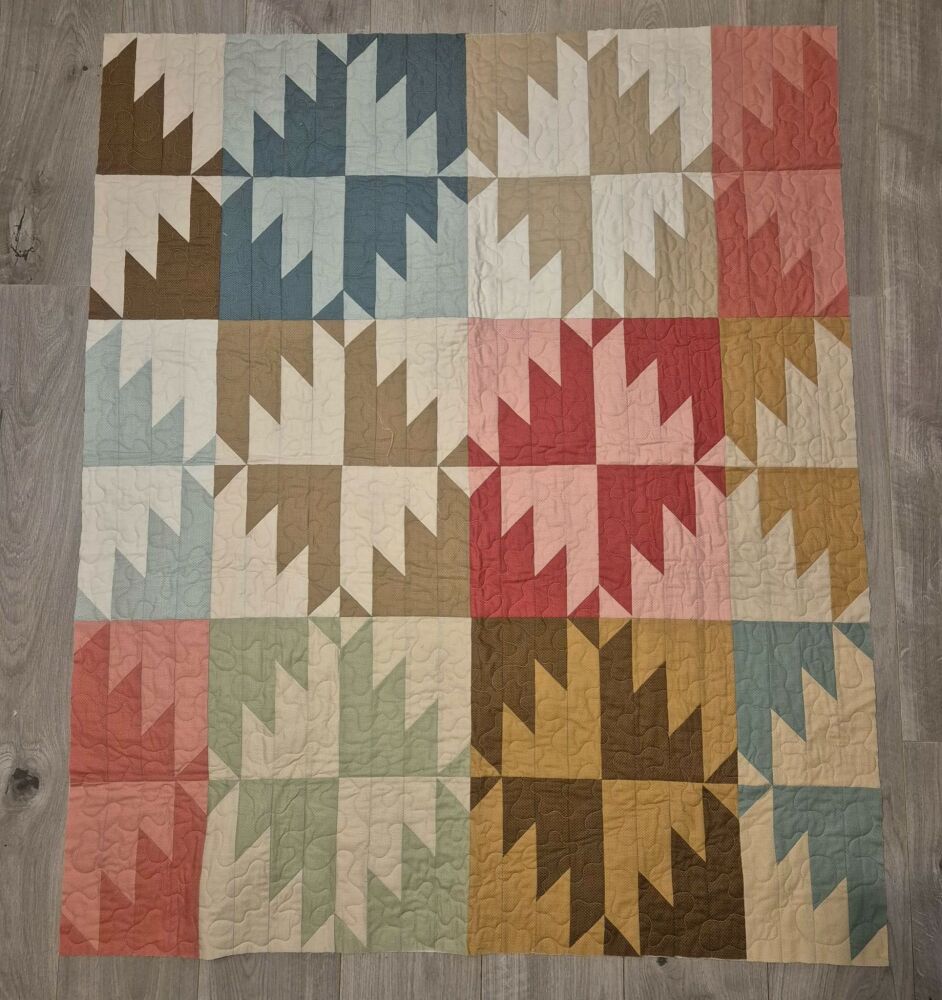Tonal Mountains Quilt Pattern - Digital download