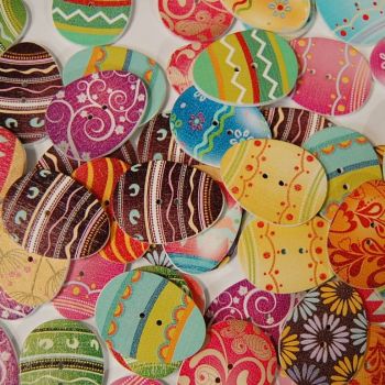 MIXED PACK OF 10 PAINTED EASTER EGG BUTTONS 24X31MM - 2 HOLE.