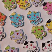 PACK OF 10 RESIN CAT BUTTON EMBELLISHMENTS - 2 HOLE.