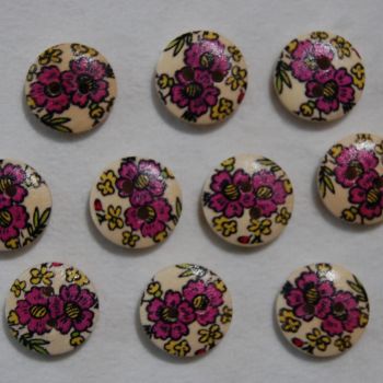 PACK OF 10 FLORAL RESIN BUTTONS, 15MM - 2 HOLE.