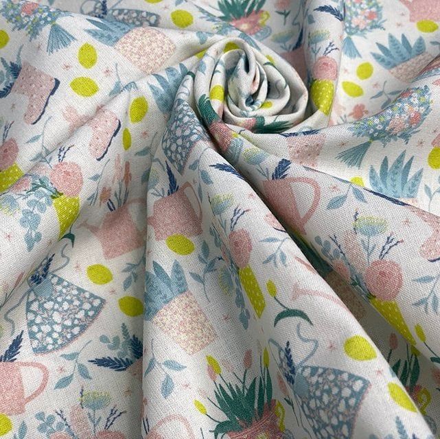 LITTLE JOHNNY FLOWER POTS, DIGITALLY PRINTED 100% COTTON.