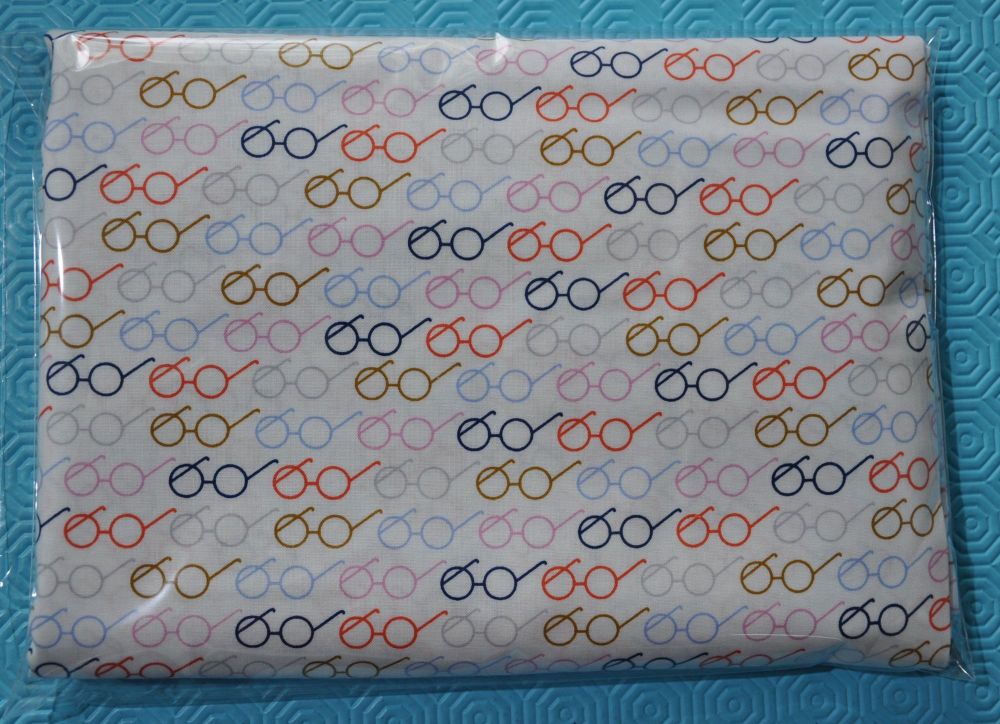 3 METRE PACK, 100% COTTON, 44 INCH WIDE. DESIGN 27