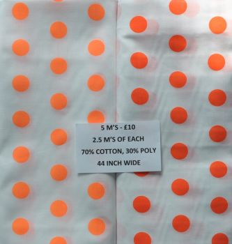 5 METRE PACK - 2.5 M'S OF EACH, 70% COTTON - 30% POLY, 44 INCH WIDE. ORANGE POLKA'S.