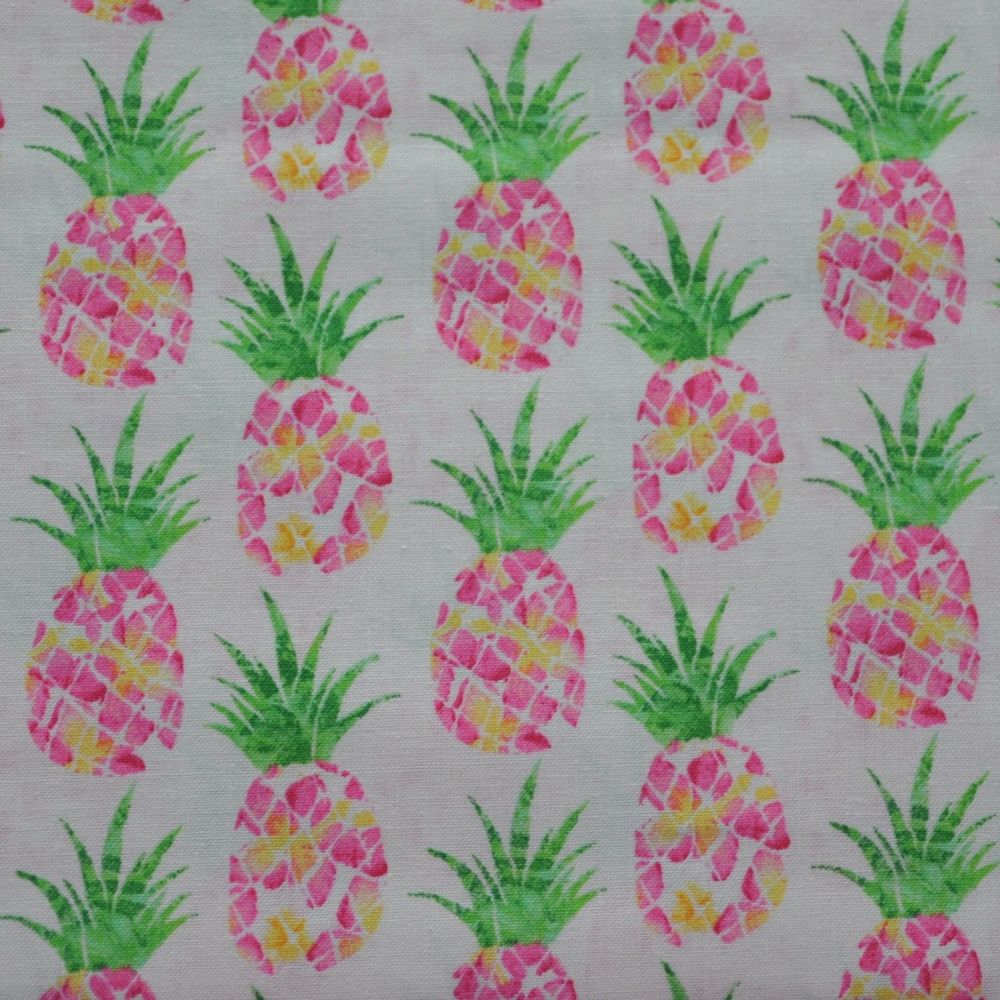 TROPICAL RANGE BY CRAFT COTTON COMPANY, 100% COTTON. PINEAPPLES.