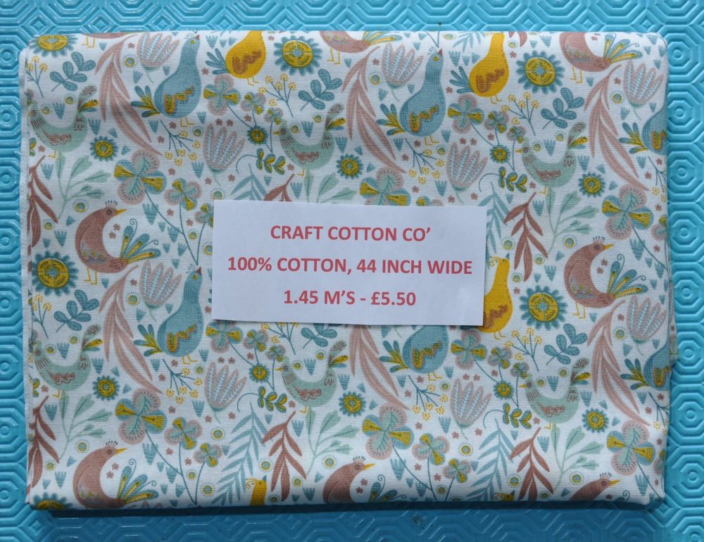 END ROLL Craft Cotton Co 100% cotton, 44 inch wide. 1.45 METRE PIECE.
