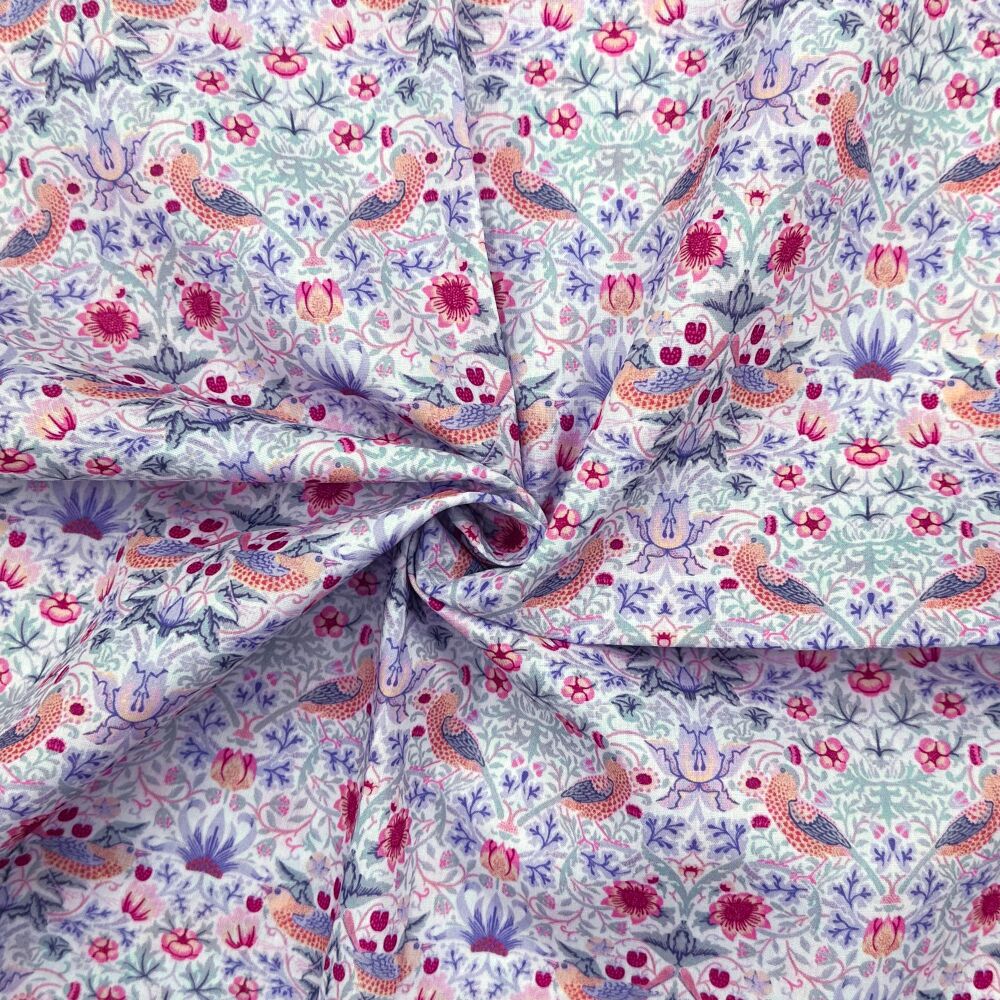 3 Metre pre cut length - 80/20 Polycotton &ndash; [DESIGN 28 William Morris Strawberry Thief pastel lilac] &ndash; 112cm Wide
