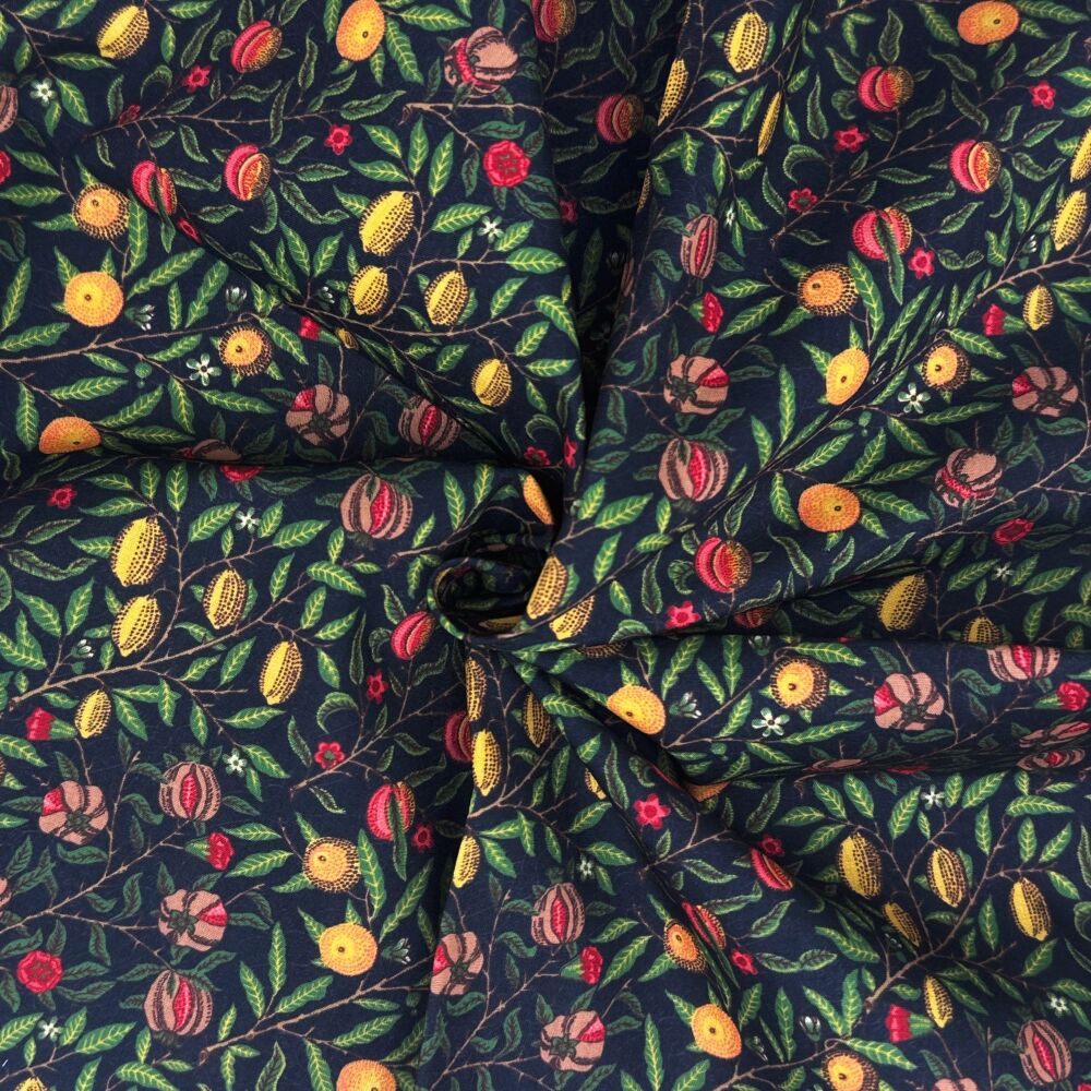 3 Metre pre cut length - 80/20 Polycotton &ndash; [DESIGN 36 William Morris Pomegranate ebony] &ndash; 112cm Wide
