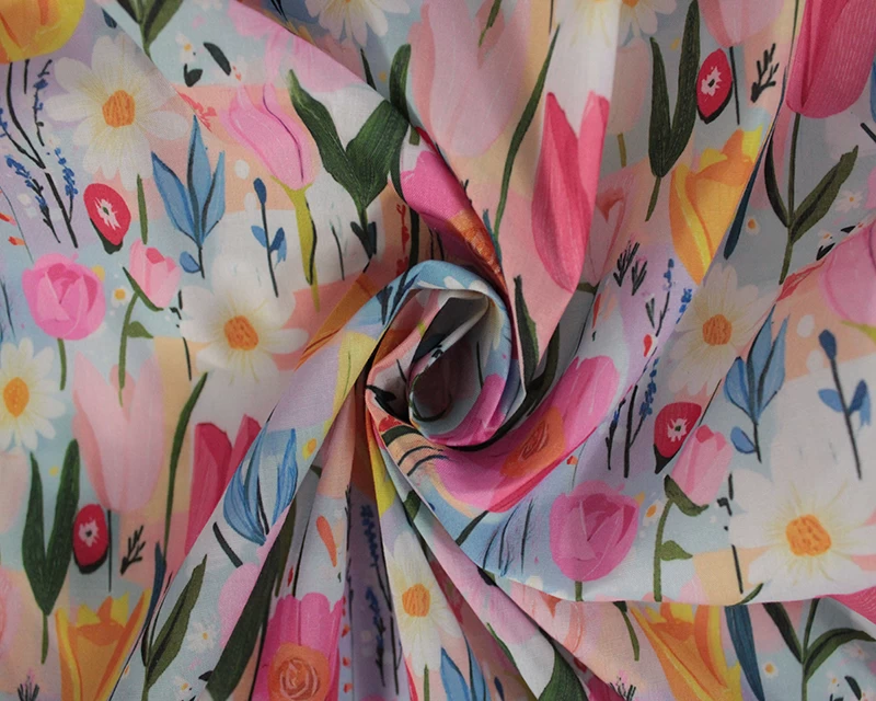 3 Metre pre cut length - 80/20 Polycotton &ndash; [DESIGN 115 Bright tulips] &ndash; 112cm Wide