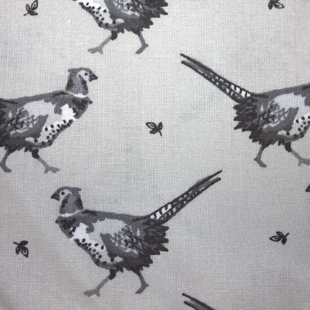 3m Pre-Cut 100% Cotton Fabric &ndash; [Shabby Pheasants grey] &ndash; 140cm Wide