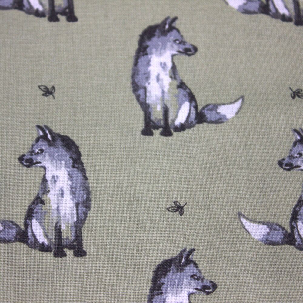 3m Pre-Cut 100% Cotton Fabric &ndash; [Shabby Fox sage] &ndash; 140cm Wide
