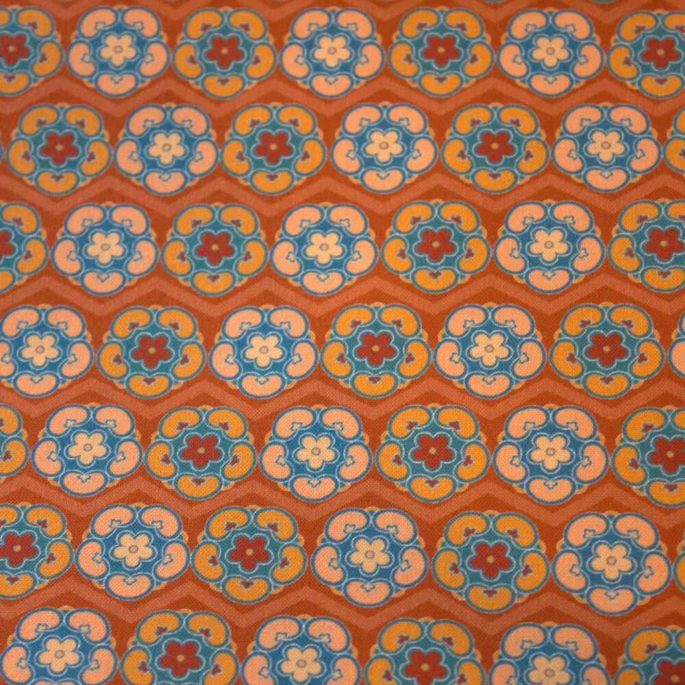 3m Pre-Cut 100% Cotton Fabric &ndash; [Lattice garden by Craft Cotton Co'] &ndash; 114cm Wide