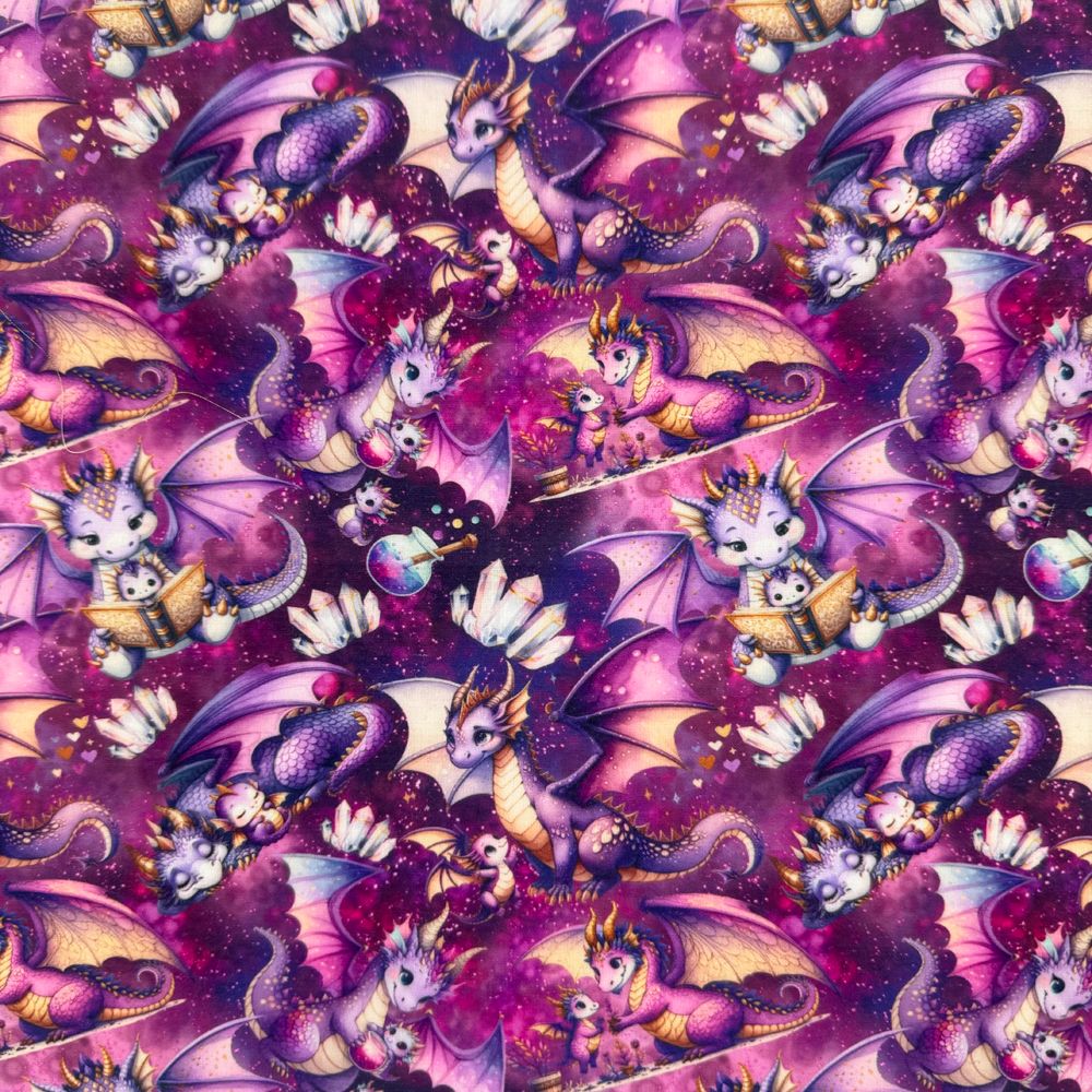 3 Metre pre cut length - 80/20 Polycotton &ndash; [DESIGN 137 Dream Dragons] &ndash; 112cm Wide