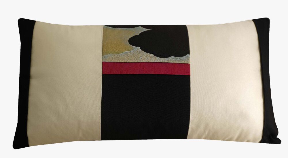 Patterned Japanese Silk Cushion Cover in Cream, Black and Red (30x50cm)